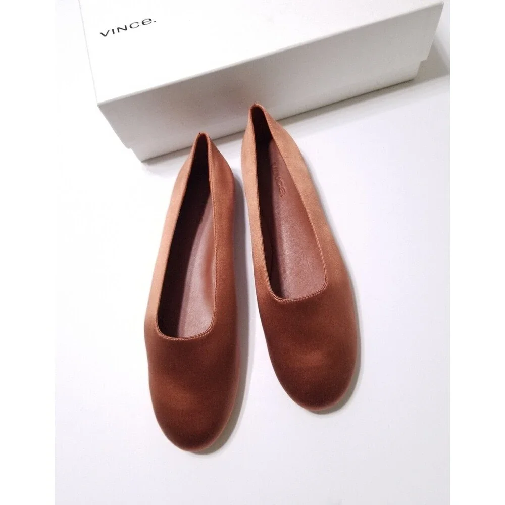 NIB Vince Maxwell Italian Satin Ballet Flat in Salmon Size 5.5, 6.5, 7.5, 8 $225 - Picture 3 of 15